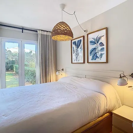 Alfredo, Con Piscina, Terraza Y Jardin Privado *